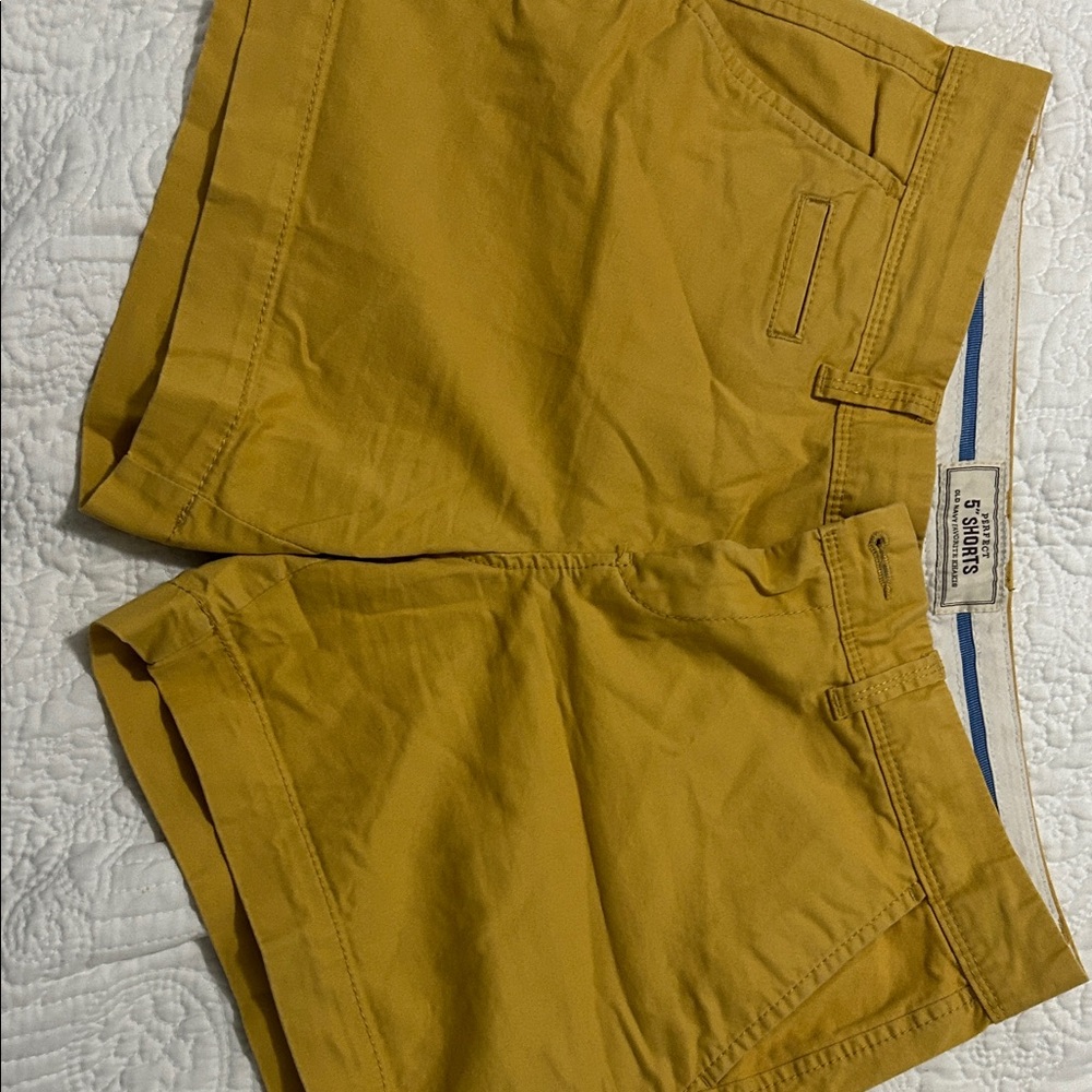 Old Navy Men's Yellow Flat Front Shorts